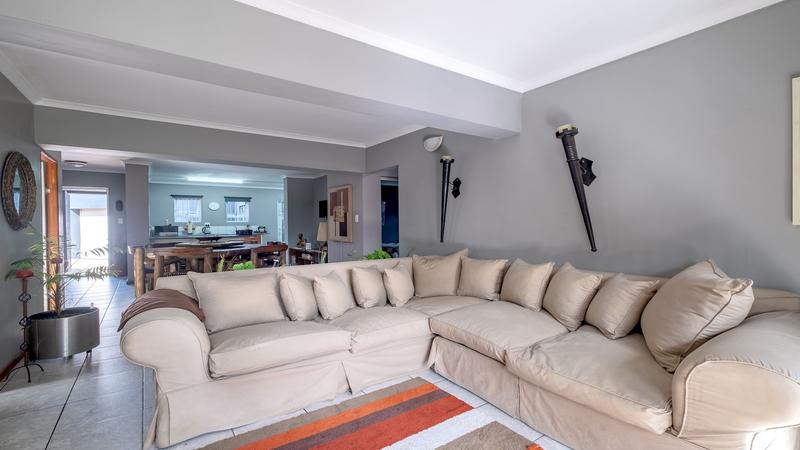 4 Bedroom Property for Sale in Milnerton Ridge Western Cape
